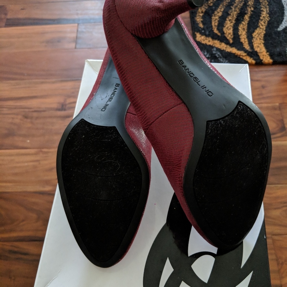 Shoes - Picture 3 of 5